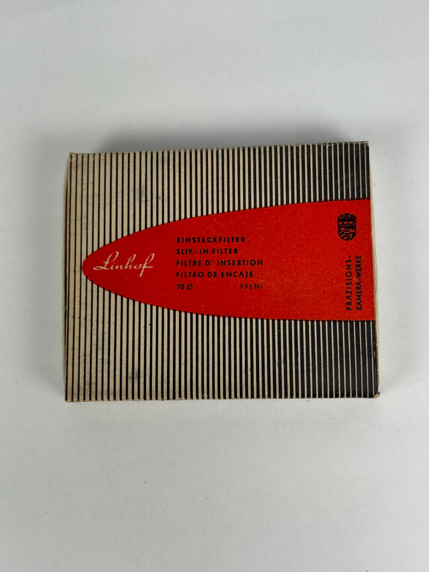 Linhof 70mm Drop in filter for universal shade Yellow 2 Y2