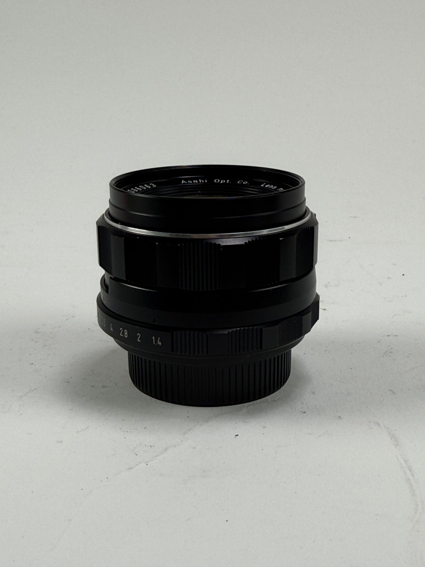 Asahi Pentax Super Multi Coated Takumar SMC 50mm f1.4 lens M42