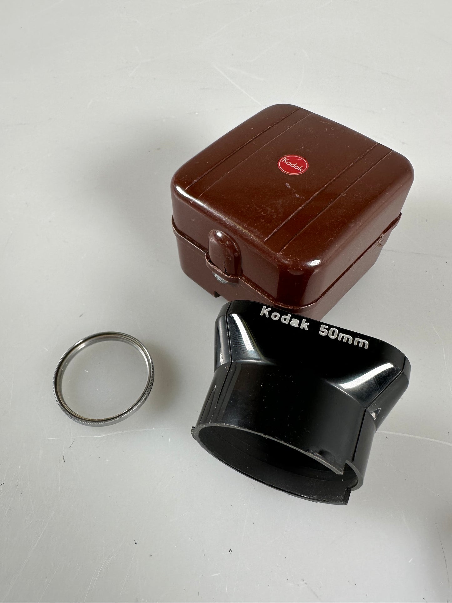 Kodak Retina 50mm Lens Hood Shade w/ case and FVII/32 -0L filter