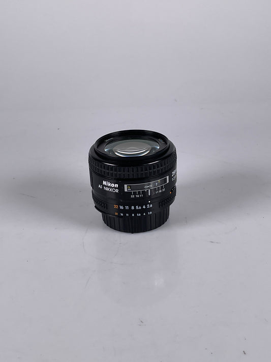 Nikon AF Nikkor 28mm f2.8 D Wide Angle Prime Lens