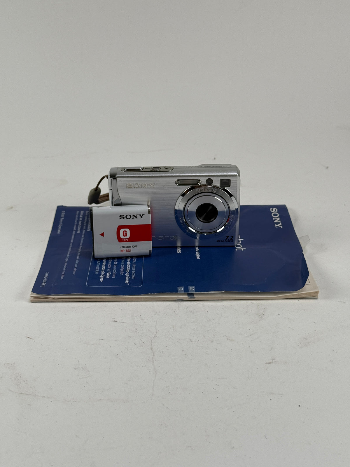 Sony Cyber-shot DSC-W80 Silver 7.2 MP 3x Optical Zoom Compact Digital Camera