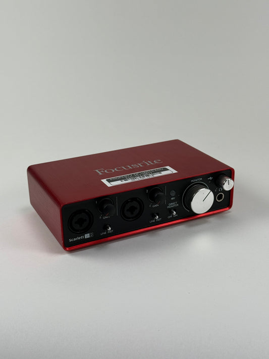 Focusrite Scarlett 2i2 (2nd Gen) USB Audio Interface Studio Recording
