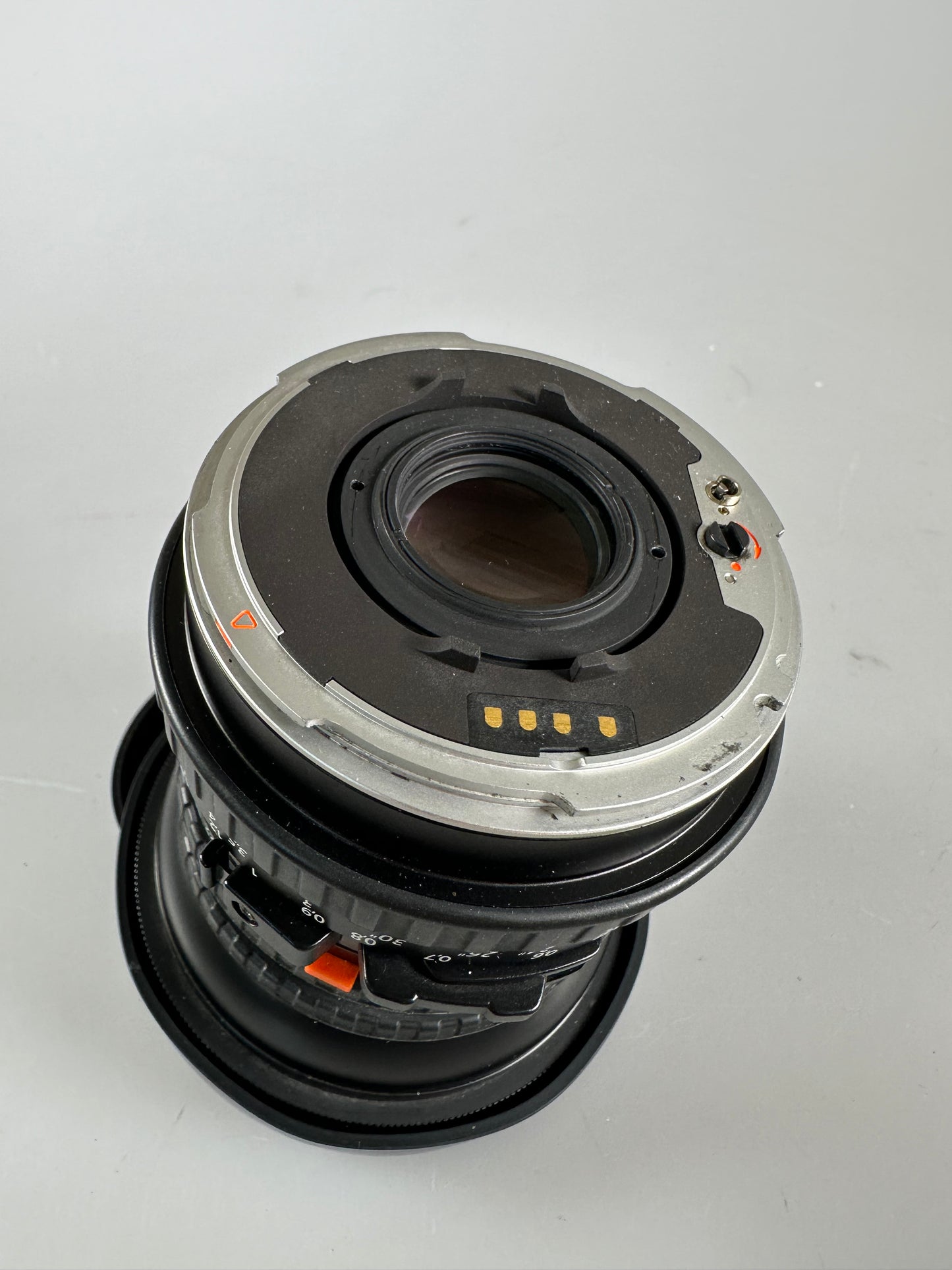 Hasselblad Distagon T* 40mm f4 CFE FLE Lens