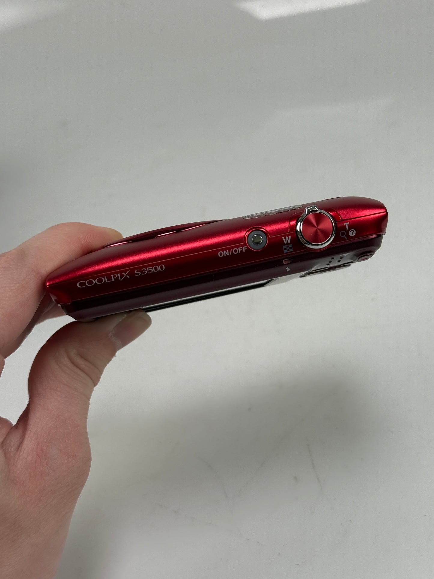 Nikon Coolpix S3500 20.1MP Digital Camera Red