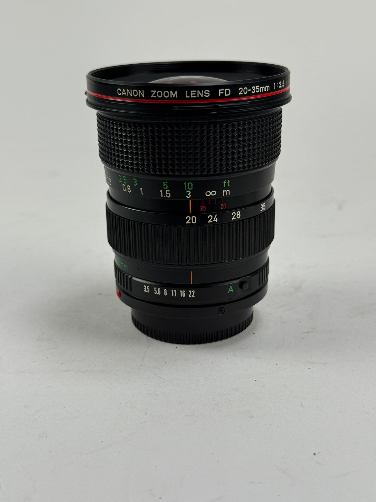 Canon New FD NFD 20-35mm F3.5 L MF Wide Angle Zoom Lens