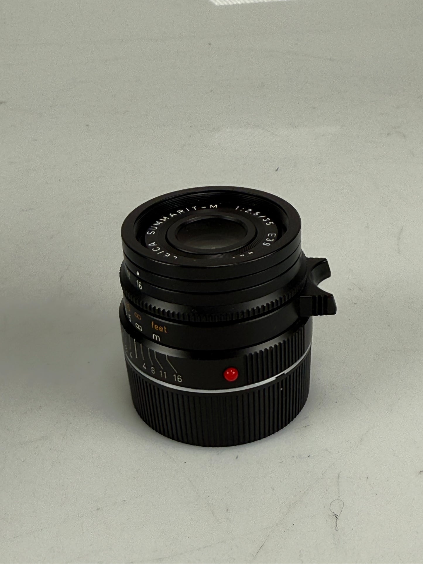 LEICA SUMMARIT-M 35MM f2.5 BLACK 11643 lens 6 bit coded