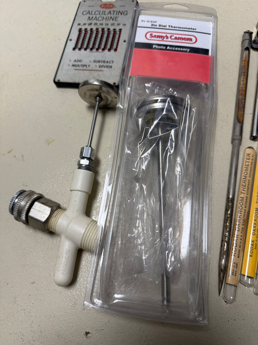Large lot of Thermometer for Film Photograhy Dark Room Kodak, ansco, Vivitar, Kessler, Corning