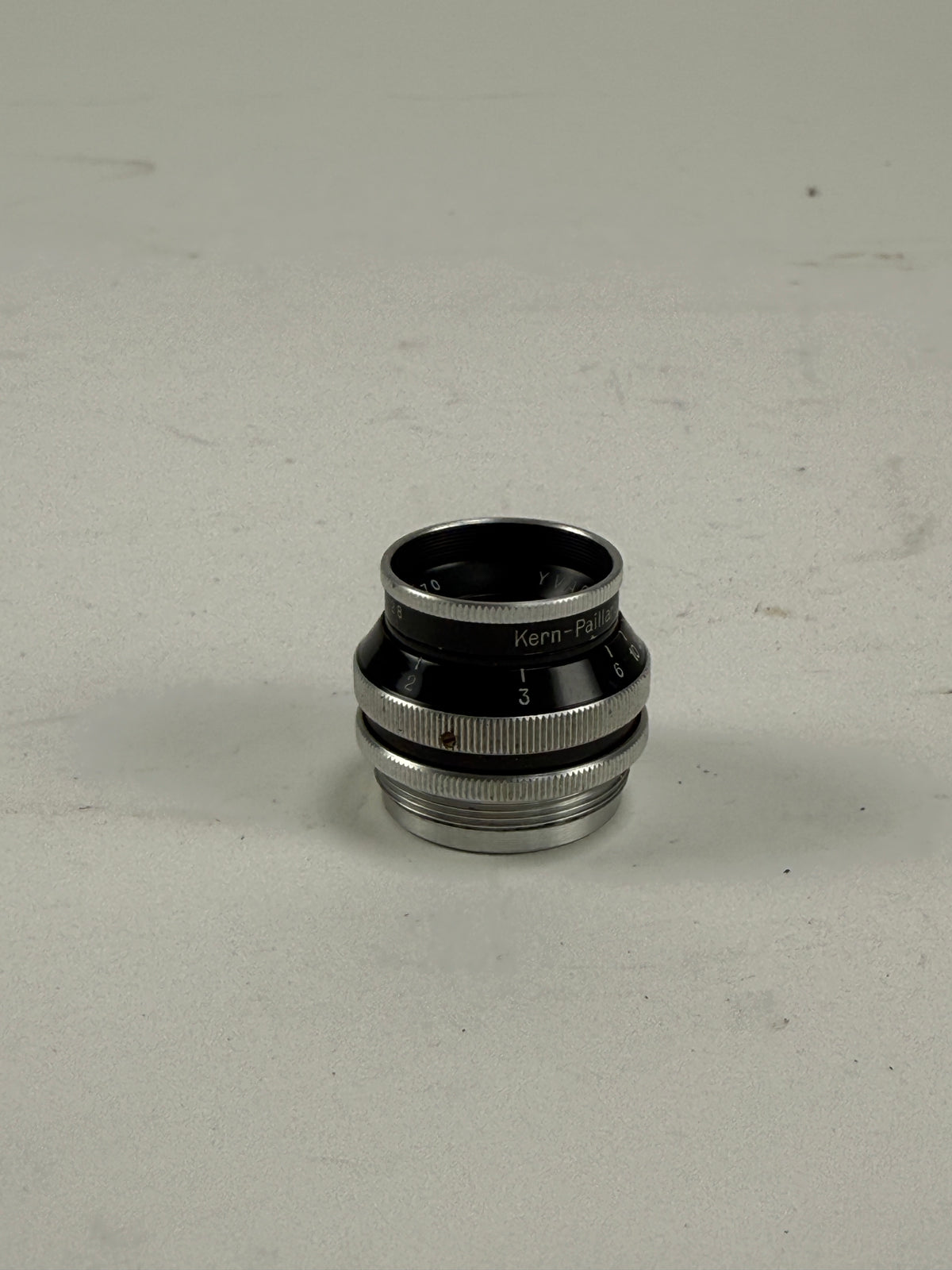 Kern YVAR 15mm f2.8 AR C-Mount Cine Lens For Bolex