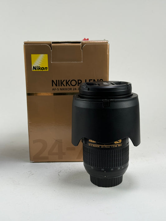 NIKON AF-S NIKKOR 24-70mm f2.8 G ED Zoom Lens