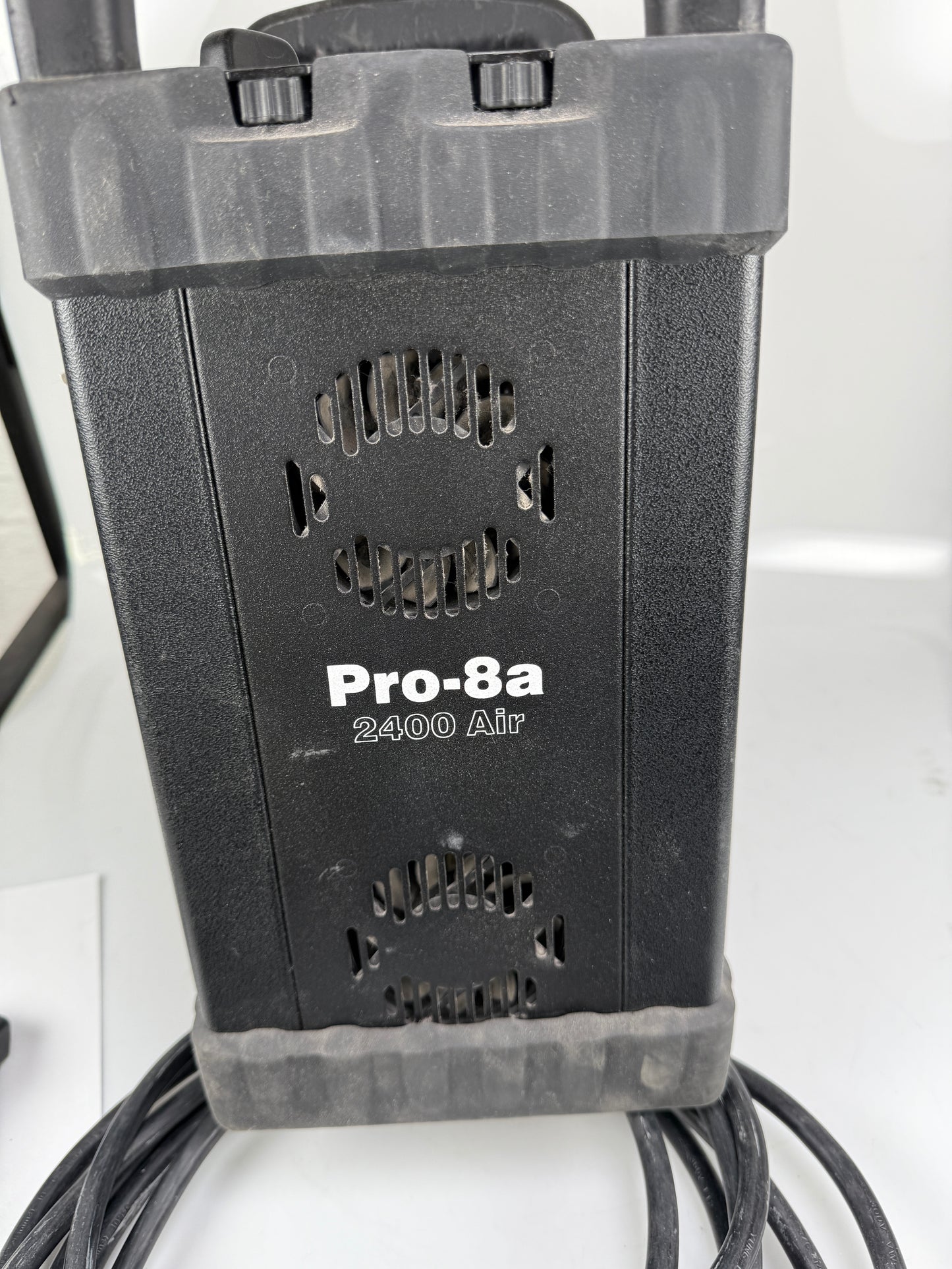 Profoto Pro-8a 2400 Air Power Pack