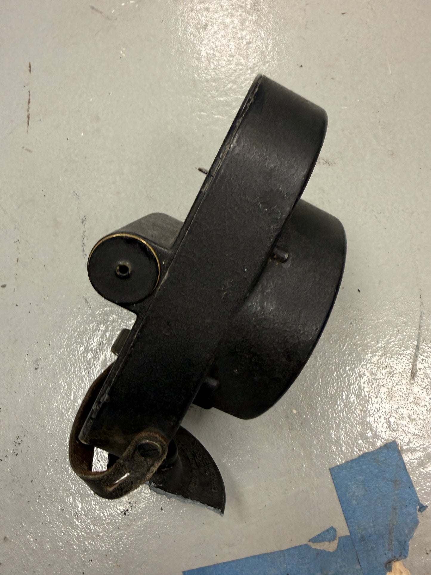 Bell & Howell Filmo automatic cine camera 16mm w/ Cooke 1 inch oens