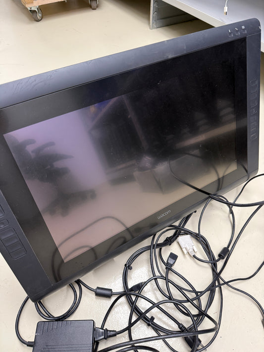 Wacom Cintiq 22HD Touch Interactive Pen Display DTH2200 w/ Cables