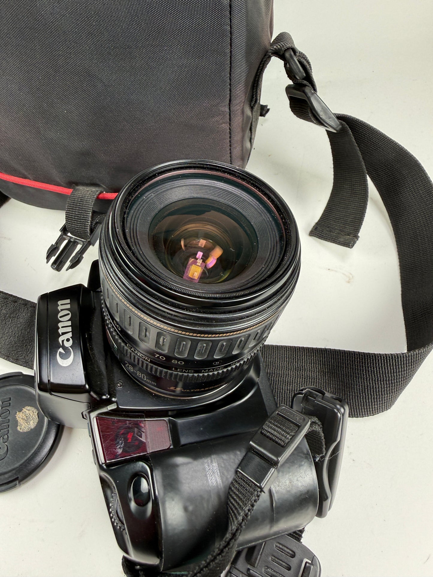 Canon EOS ELAN Film SLR Camera w/ 28-80mm f3.5-5.6 EF lens