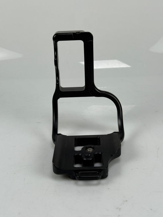 Kirk Enterprises BL - D3 L Bracket - Nikon D3 - Arca Swiss