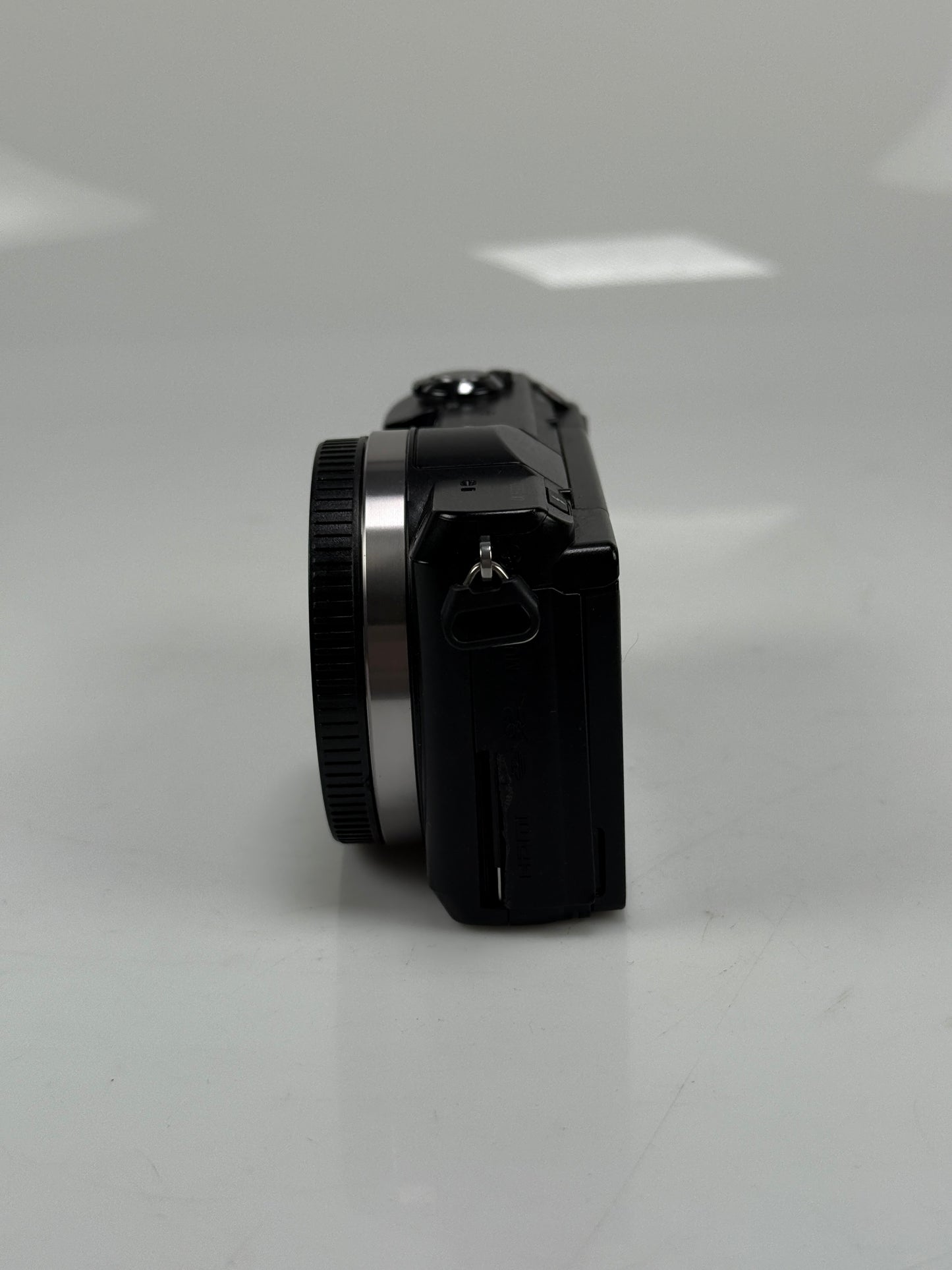Sony Alpha A5000 Digital Camera body