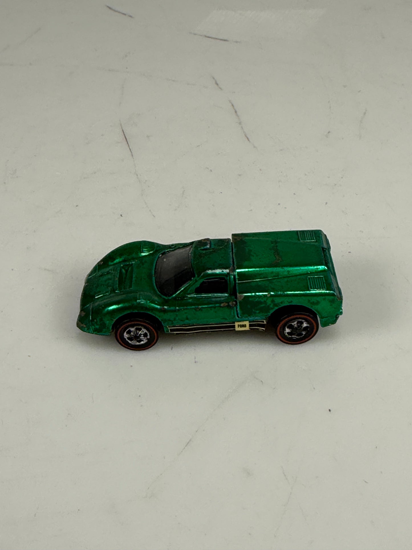 Hot Wheels Redline Ford J-Car 1967 Original Green