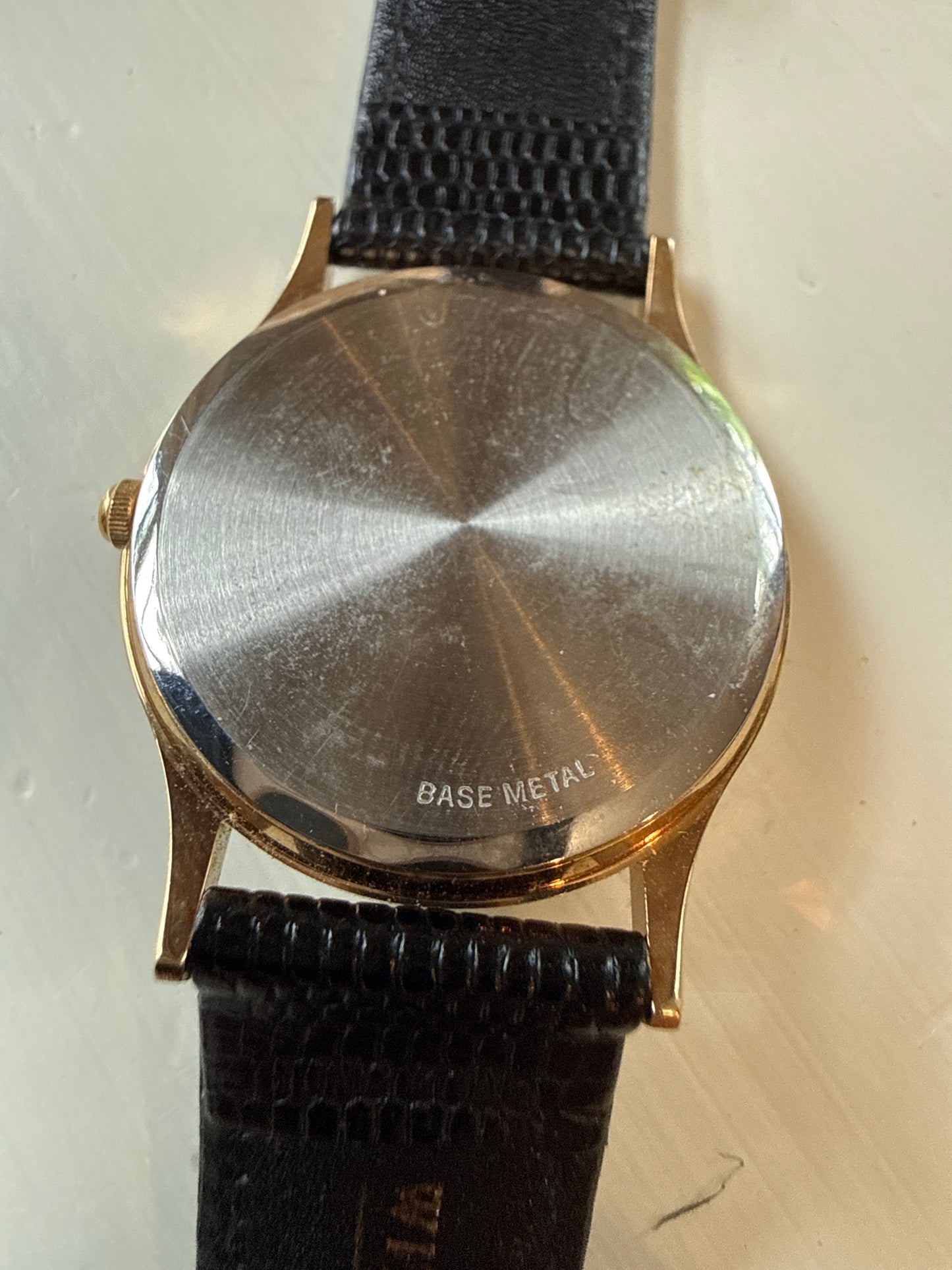 Wittnauer Pegasus Mens Dress Watch 33mm Gold Tone Dial Black Leather
