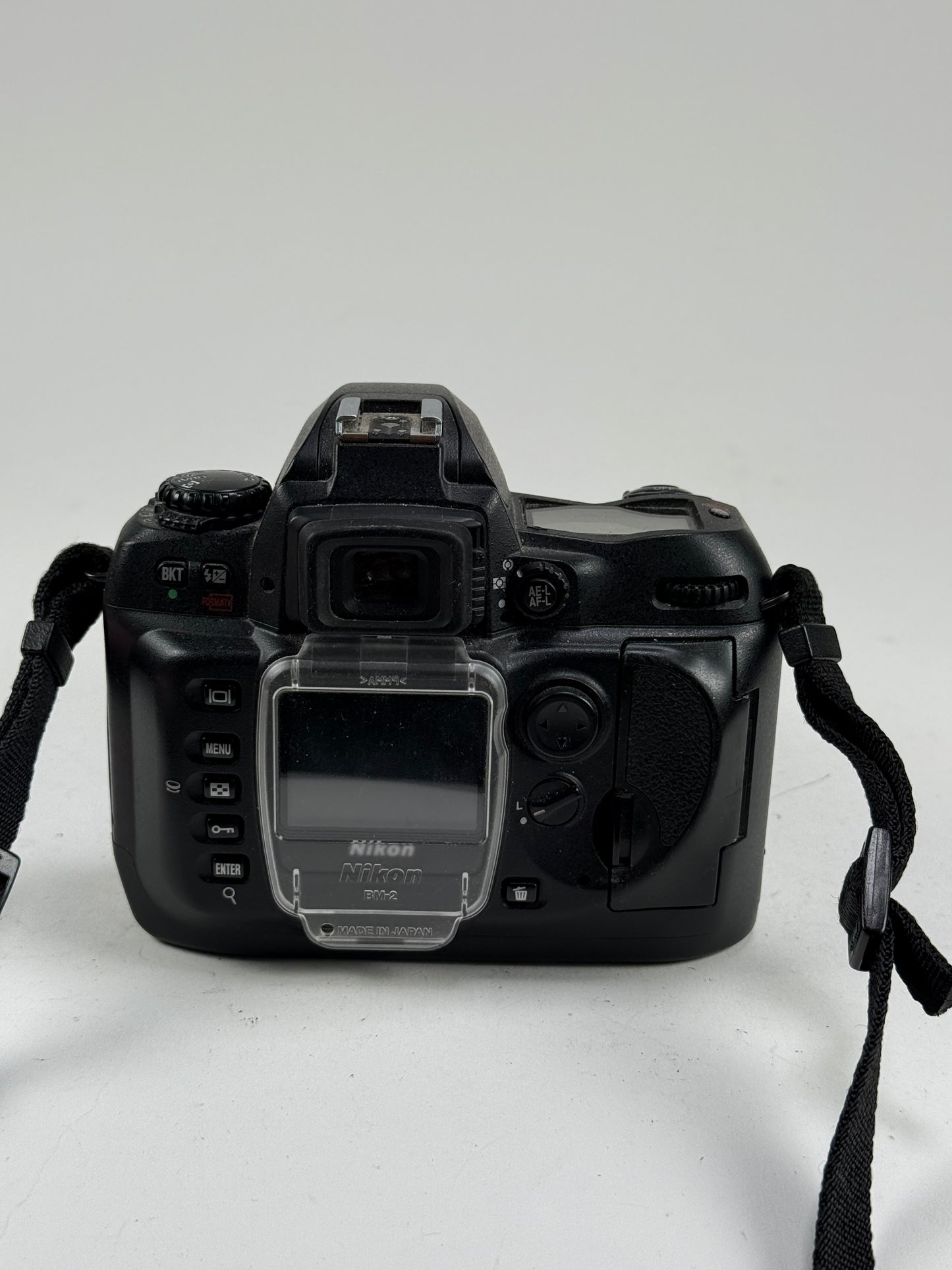 Nikon D100 DX Digital SLR Camera kit with 28-80mm lens