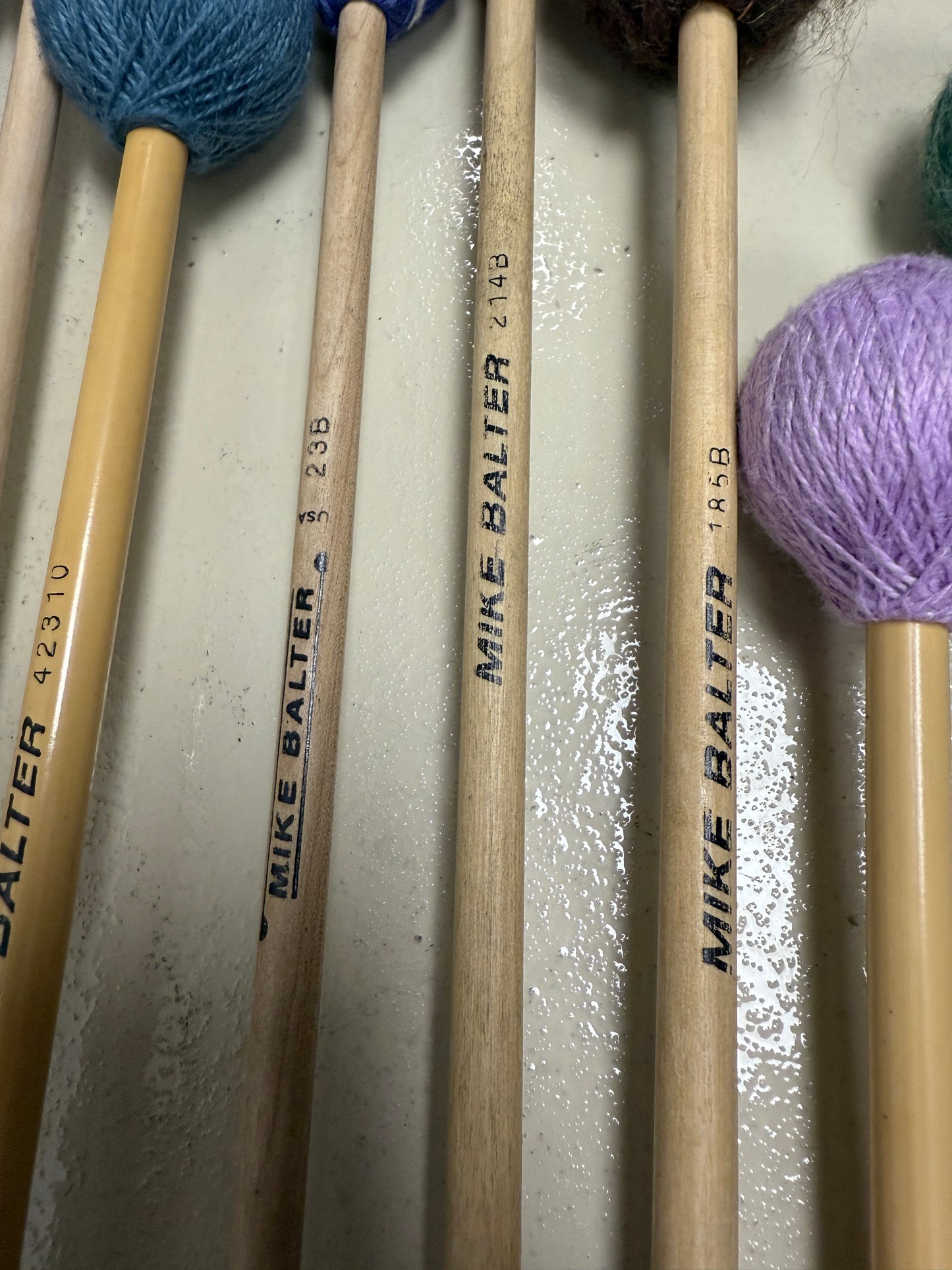 Large lot of Mike Balter mallets 82B, 49R, 195B, 84B, 113B, 211B, 214B, 23B, case