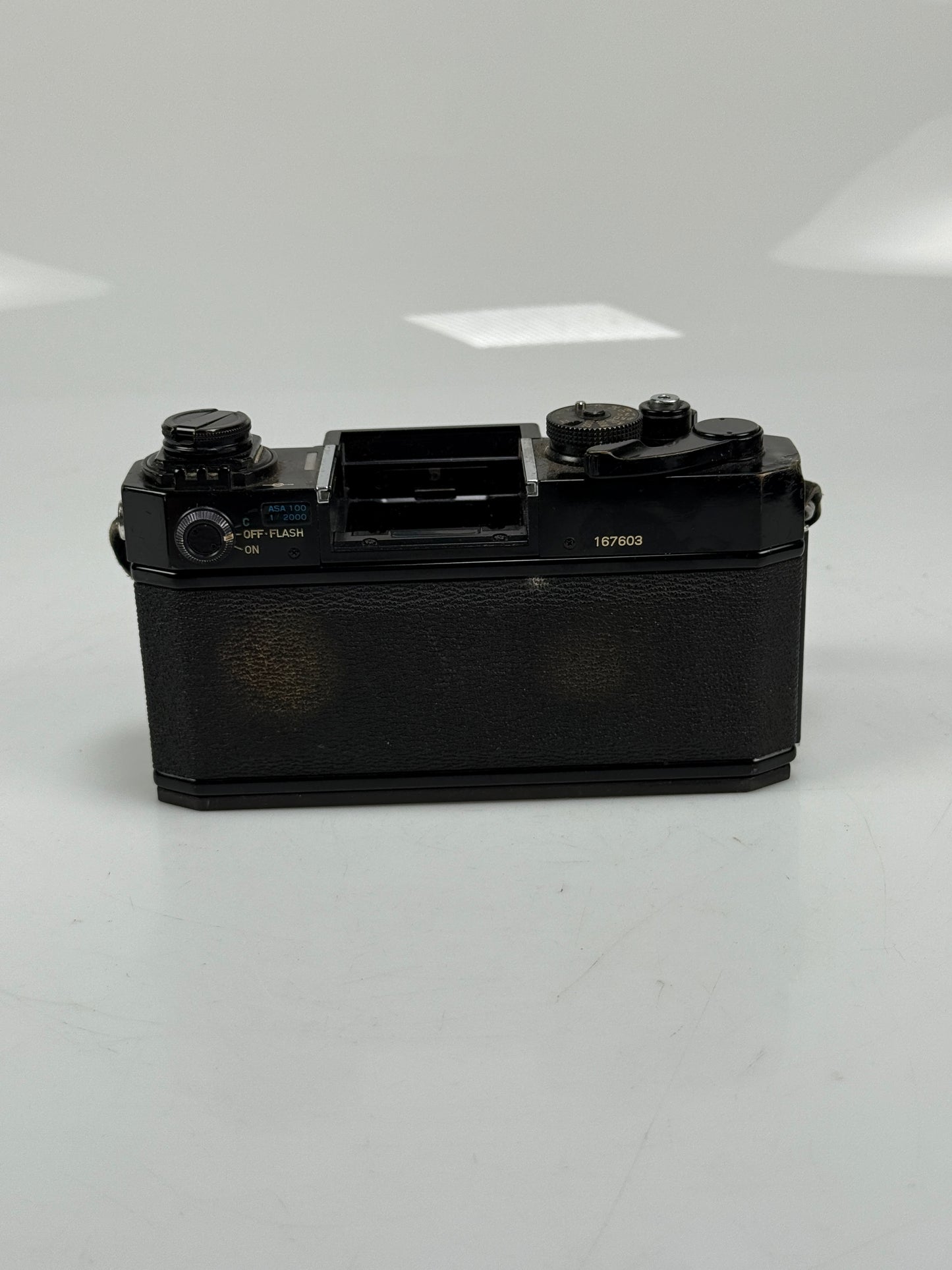 Canon F-1 Black 35mm SLR Film Camera Body