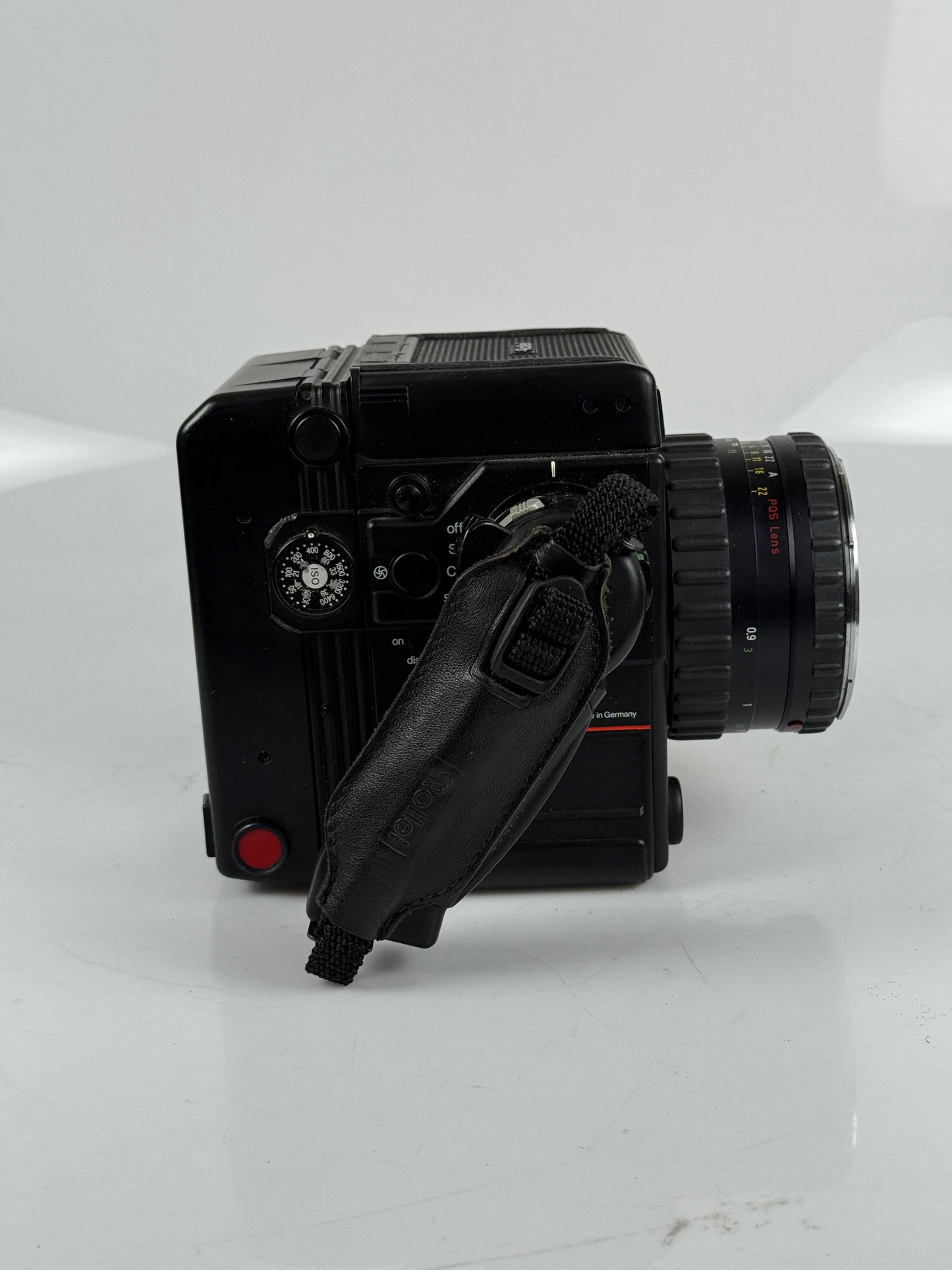 Rolleiflex - 6008 Professional Medium Format Film Camera 6x6 body 120 back, 80mm f2.8 lens kit