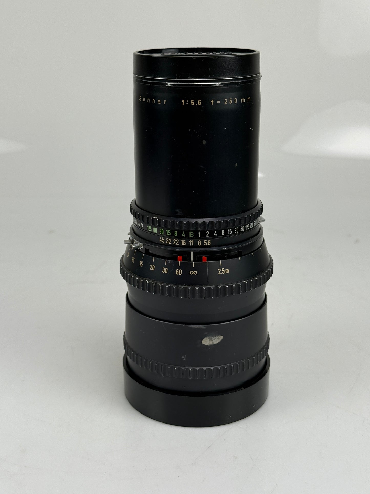 Hasselblad 250mm f5.6 Sonnar T* C Black lens