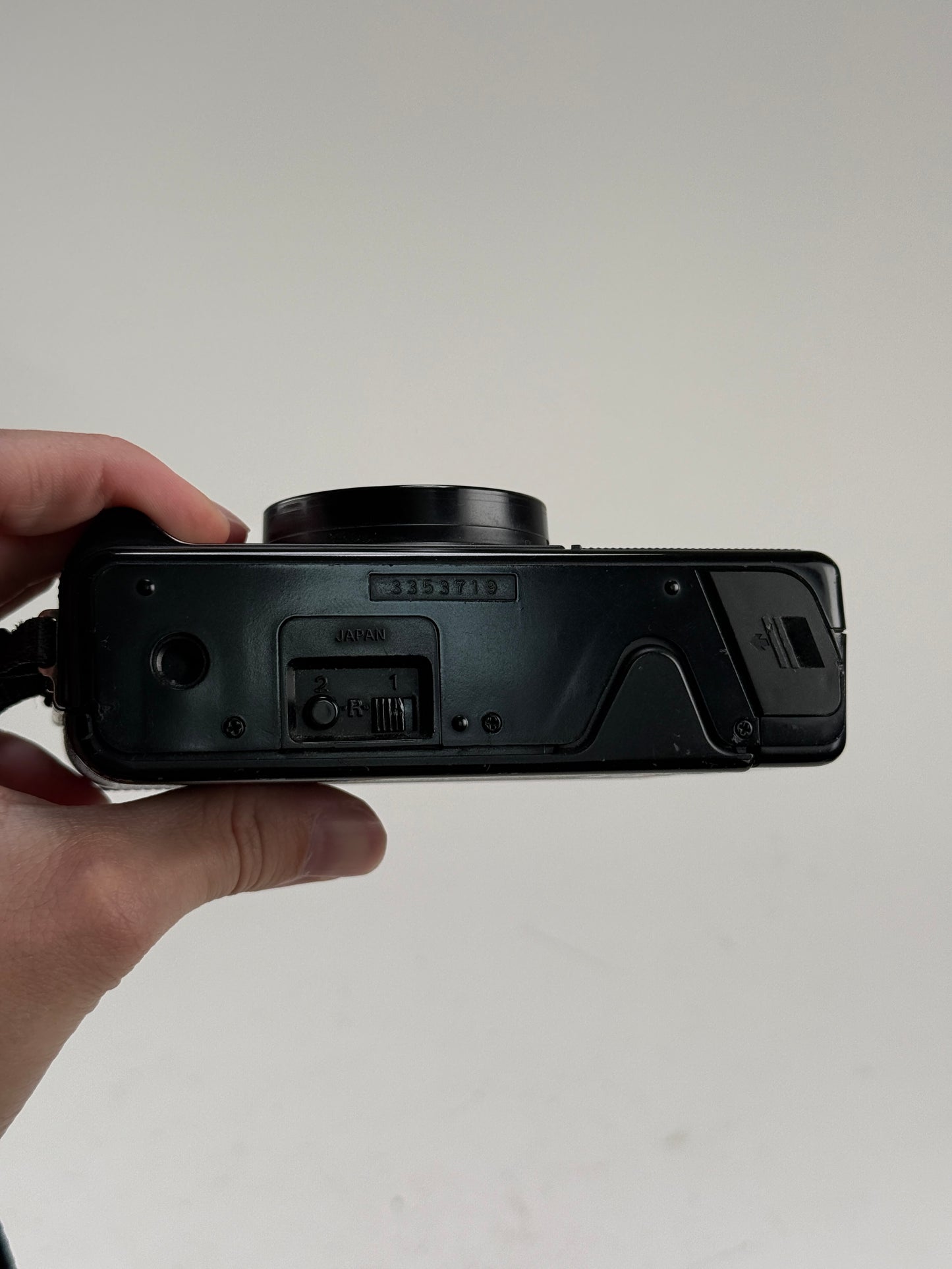 Nikon L35AF L35 AF point & shoot ISO 1000 Film Camera
