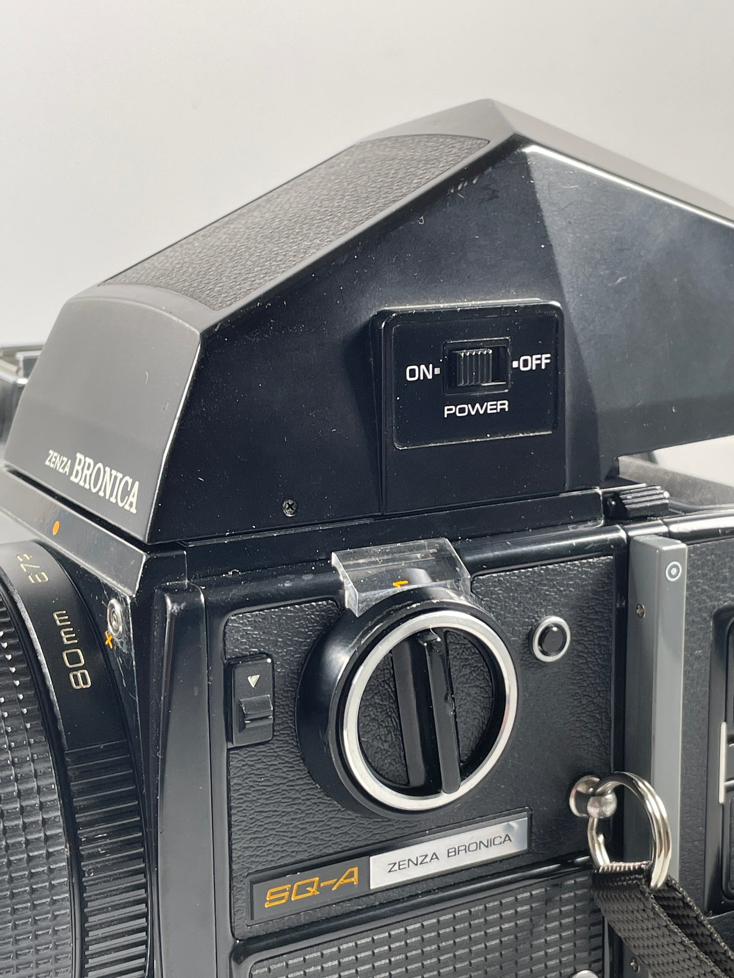 Zenza Bronica SQ-A 6x6 Film Camera AE Finder Grip S 80mm
