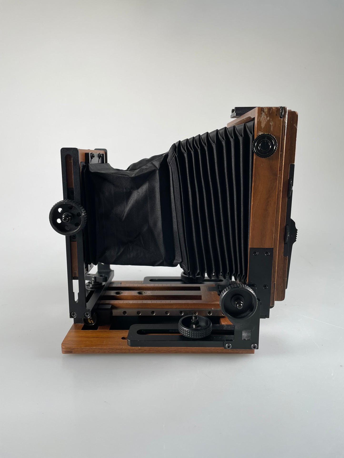 Shen Hao PTB45 Walnut Wood Field Folding 4X5" Large Format Camera