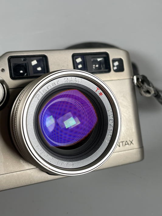 Contax G2 Rangefinder 35mm film camera body silver chrome w/ 45mm f2 lens kit