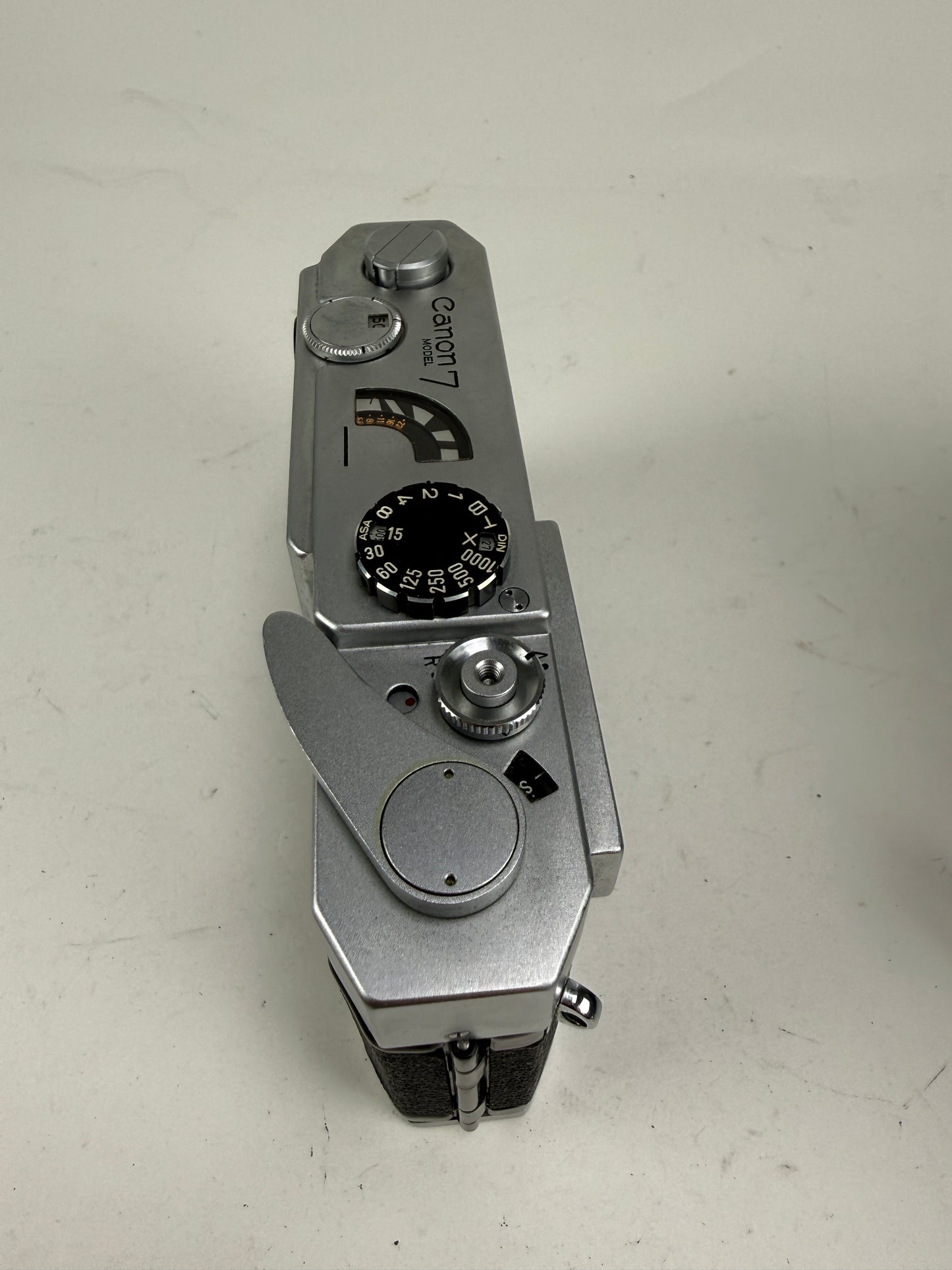 Canon Model 7 35mm Rangefinder Leica Screw Mount Camera