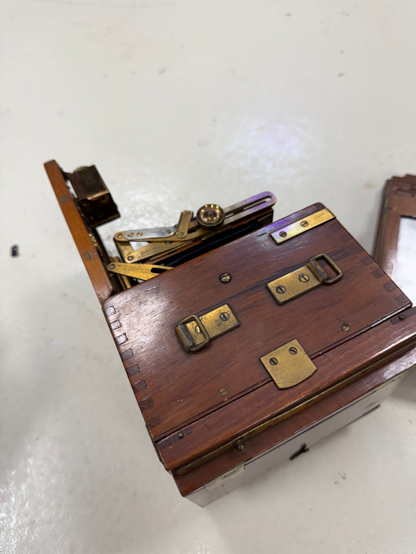 The Sanderson Large Format Camera w/ Tessar IC 5 1/2 inch f4.5 tropical model