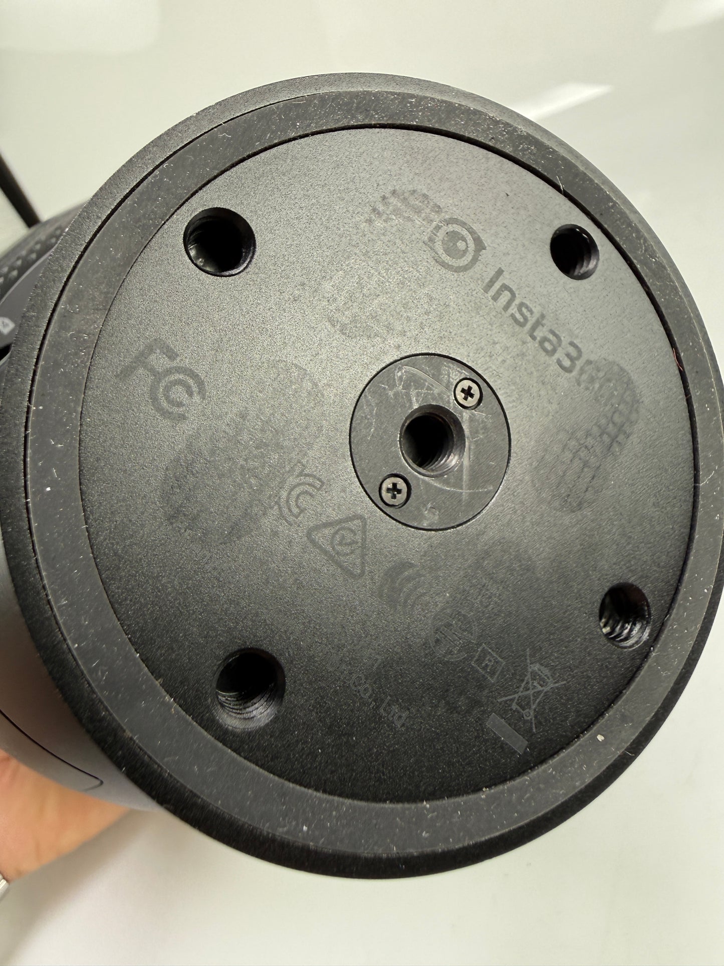 INSTA360 Pro - Spherical 360 8k VR Video Camera - 3 Batteries Tested, case