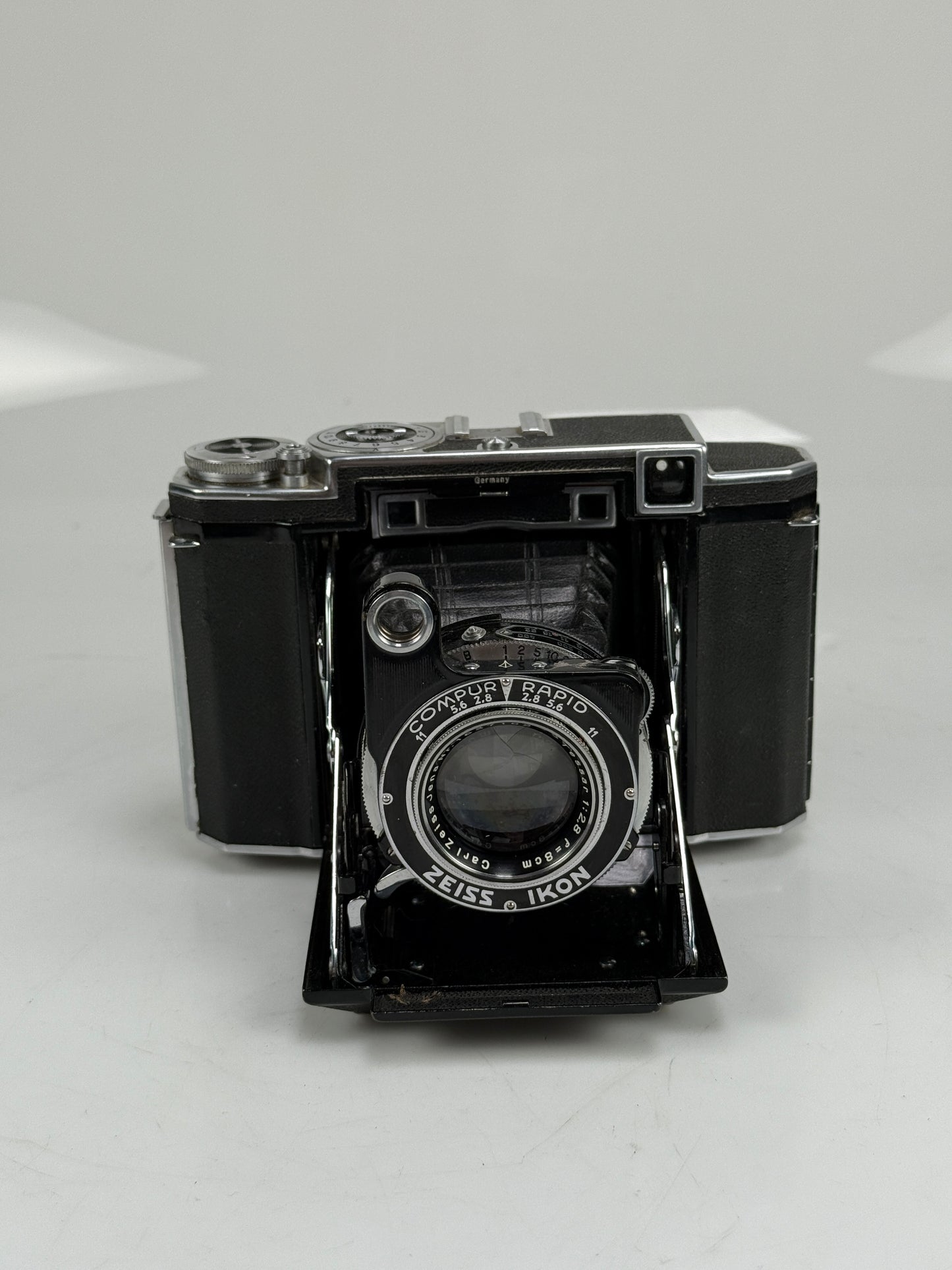 Zeiss Ikon Super Six 530/16 6x6 Medium Format Rangefinder Film Camera