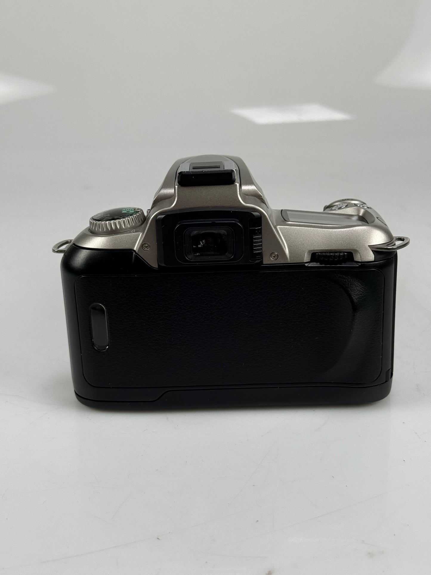 Nikon N55 AF SLR Film Camera Body kit with 28-80mm G lens