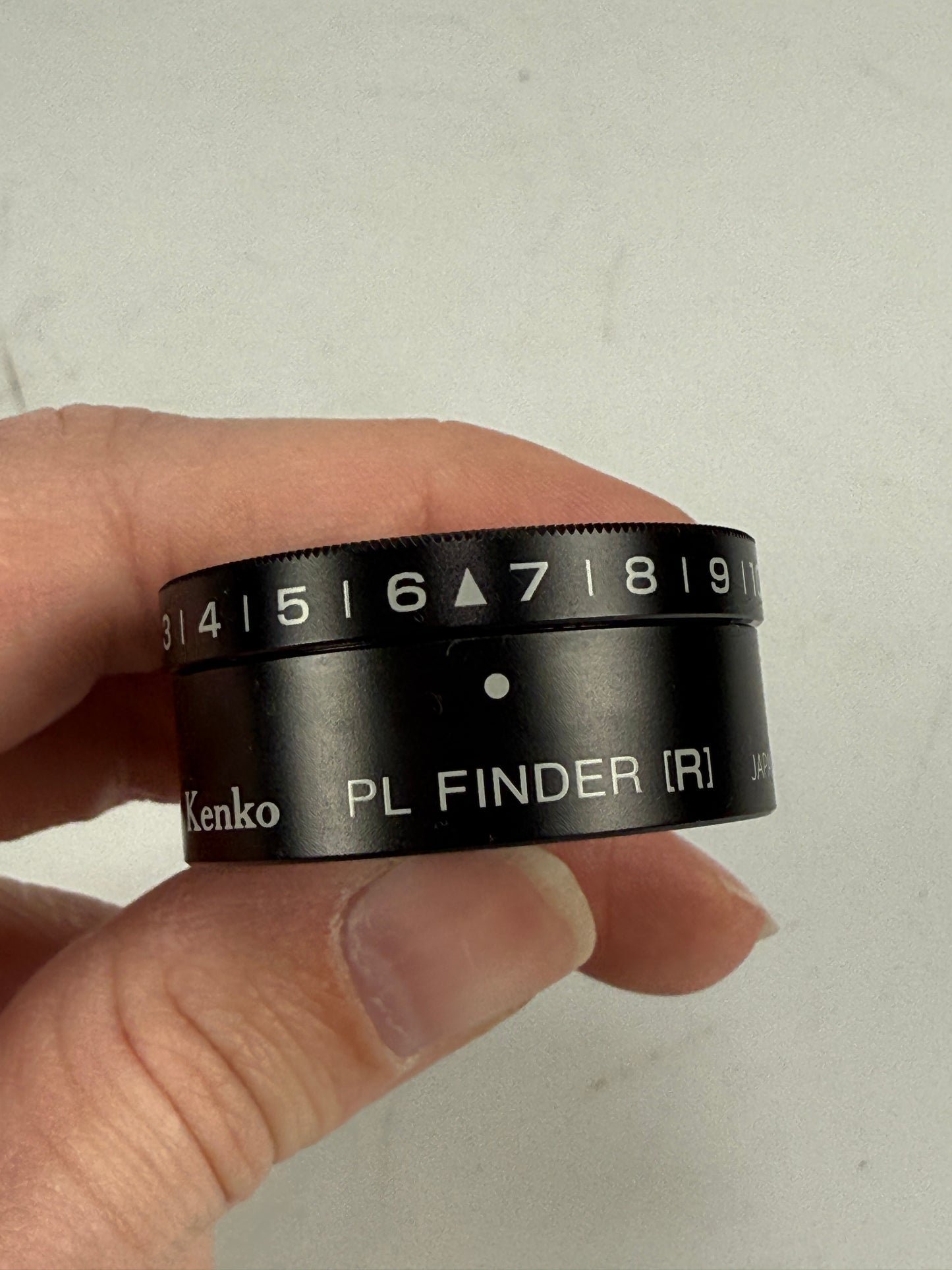 Kenko PL Finder (R) Polarizing filter for hot shoe