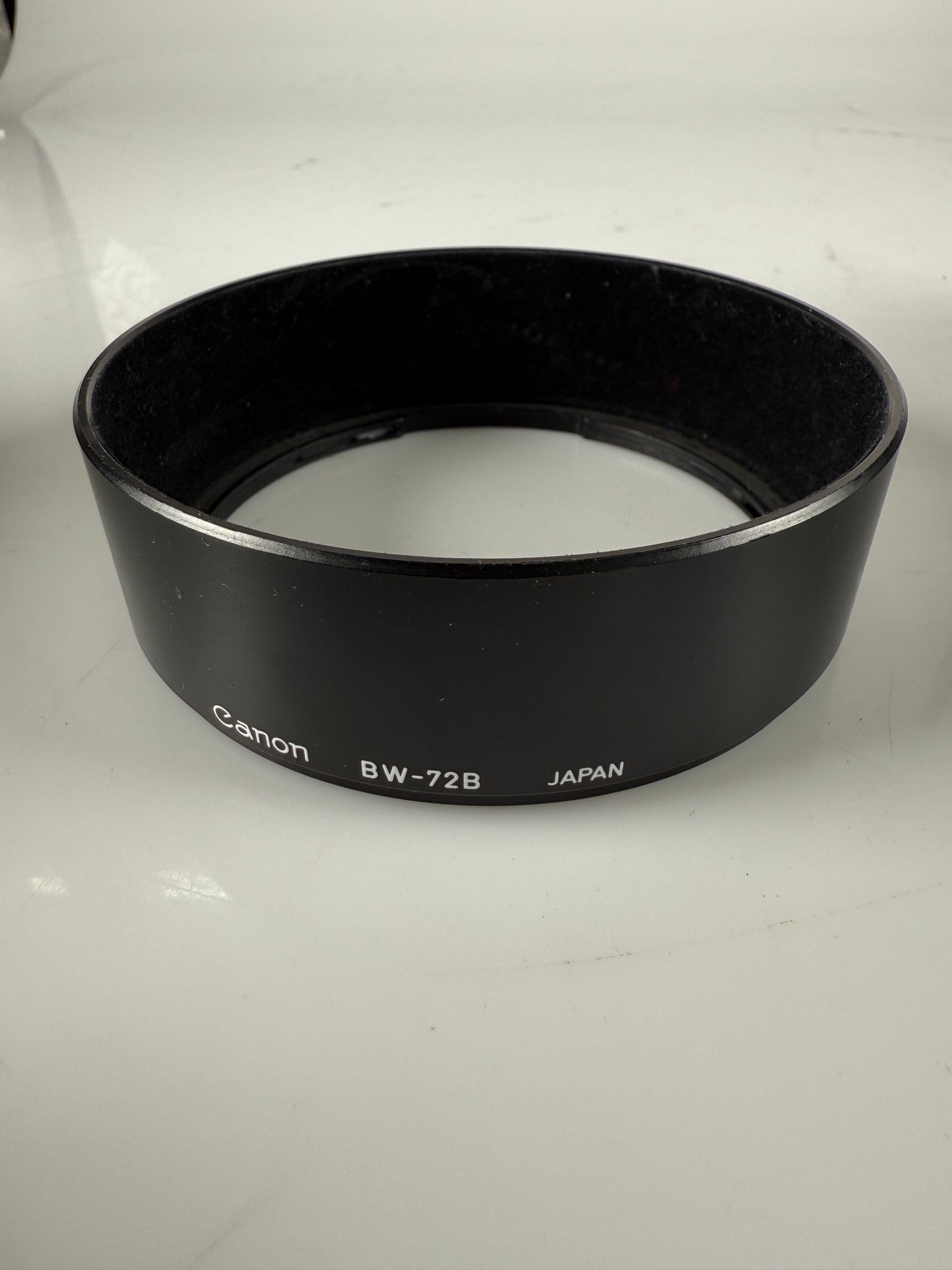 Canon BW-72B Black Lens Hood for New FD NFD 35-105mm f/3.5 3.5