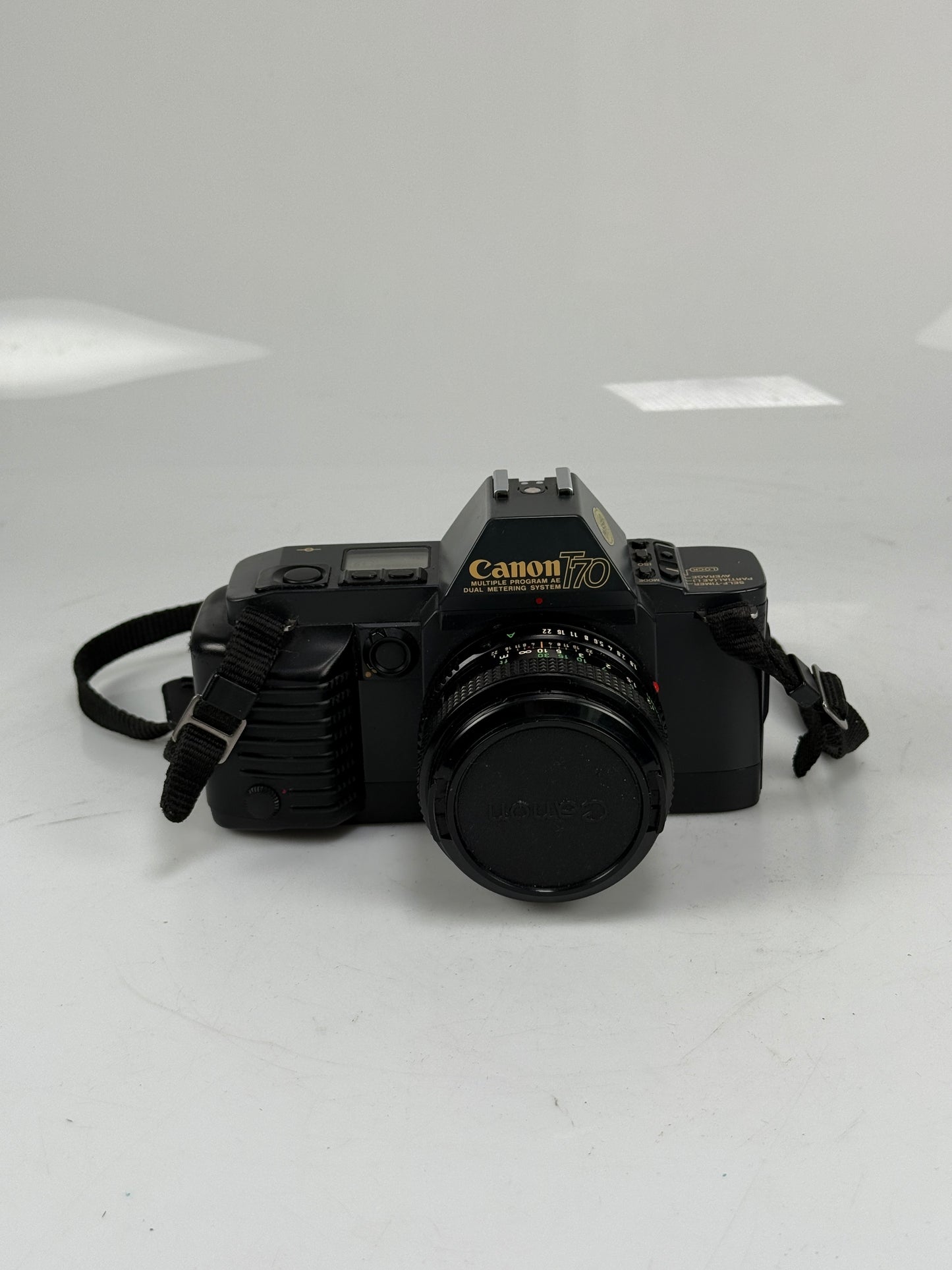 Canon T70 35mm MF Film SLR Camera kit with 50mm f1.8 FD