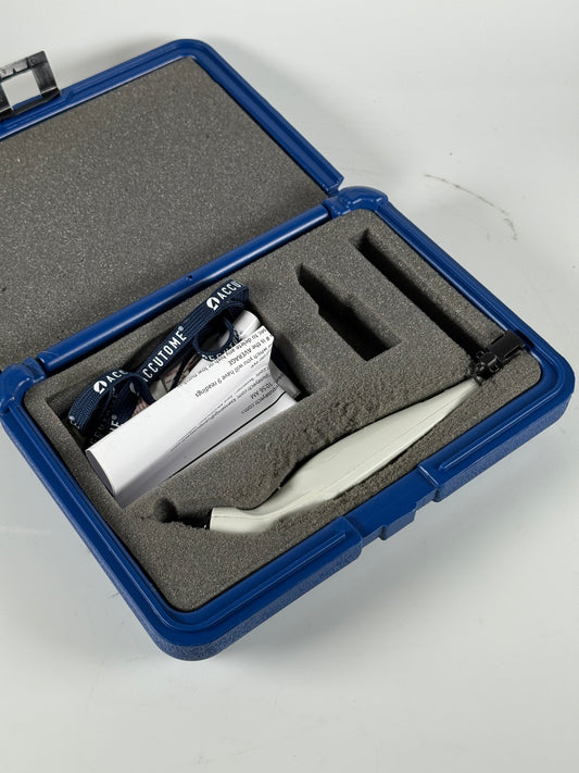 ACCUTOME PACHPEN MODEL 24-5100 PACHYMETER W/ CARRYNG CASE