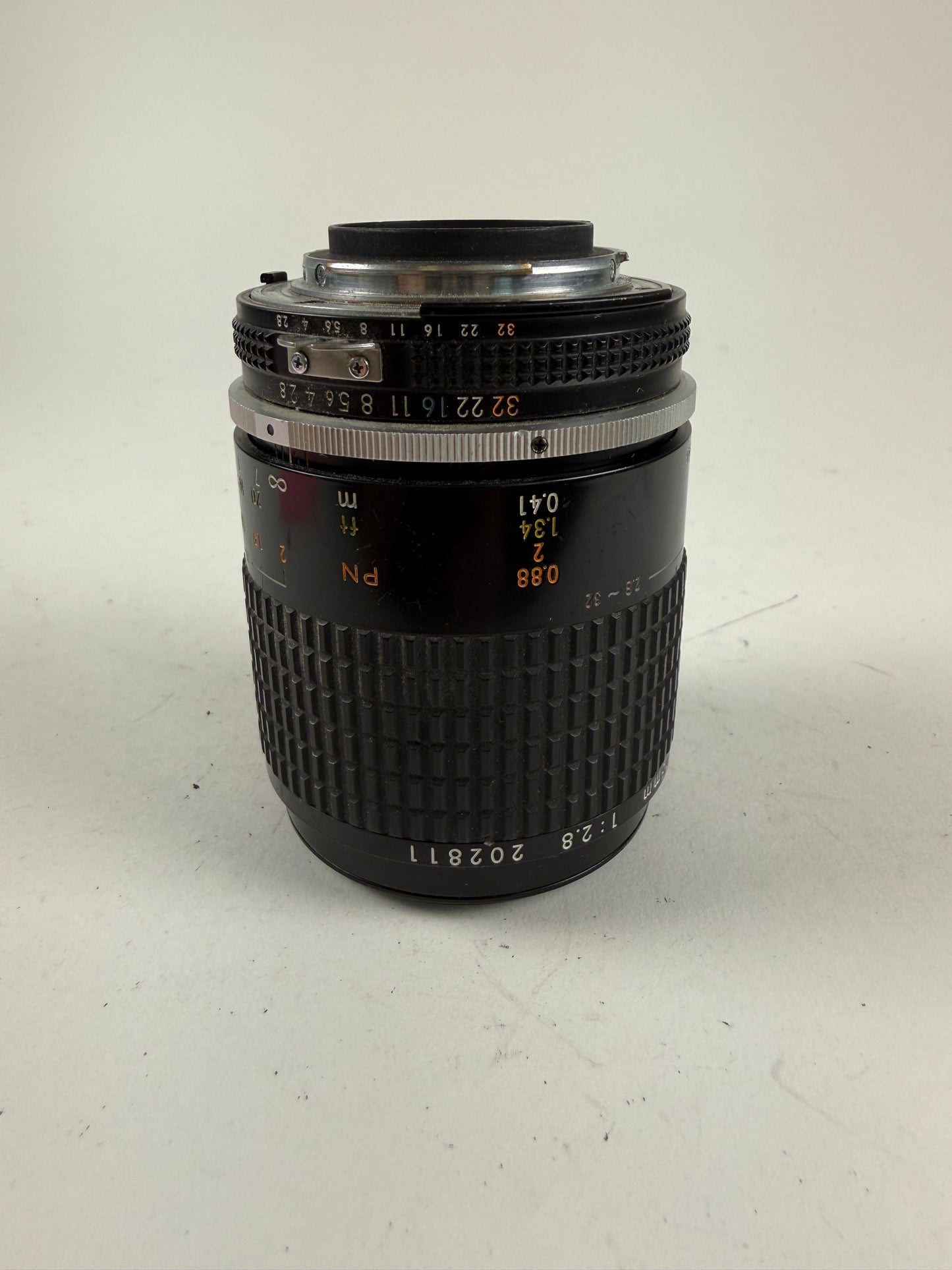 Nikon Ai-s AIS Micro Nikkor 105mm f2.8 Lens