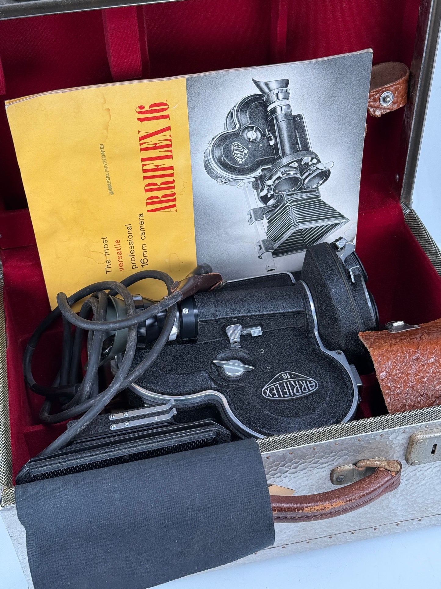 Arri Arriflex 16S 16 S Cine Camera 16mm kit