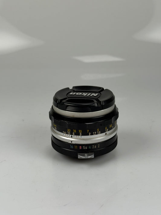 Nikon Nippon Kogaku Nikkor-H Auto 5cm 50mm f2 lens