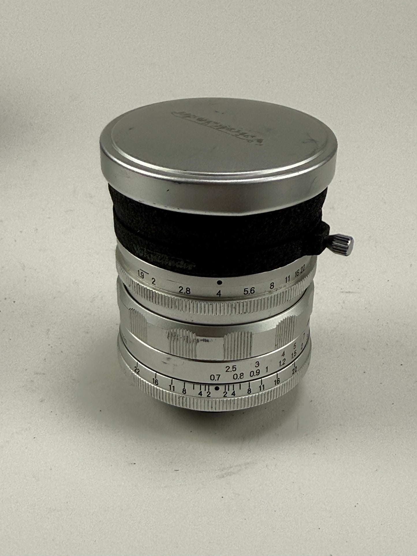 VOIGTLANDER ULTRON 28mm F/1.9 ASPHERICAL LEICA L39 LTM