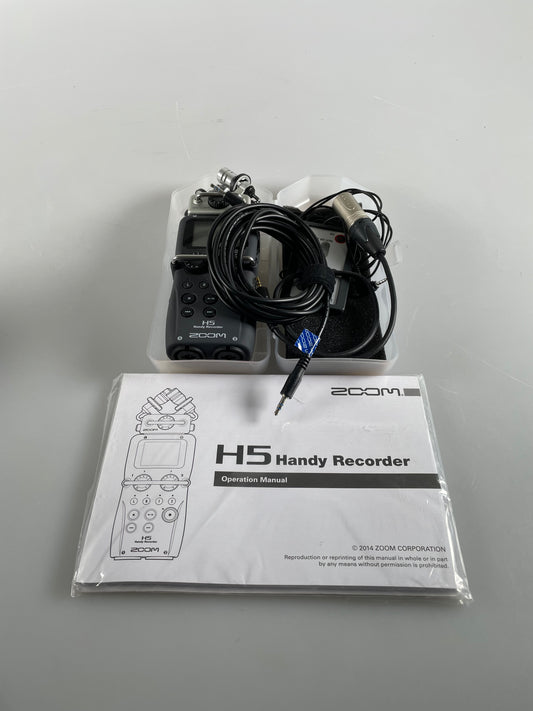 Zoom Linear PCM / IC Handy Recorder H5 w/ XYH-5 Microphone