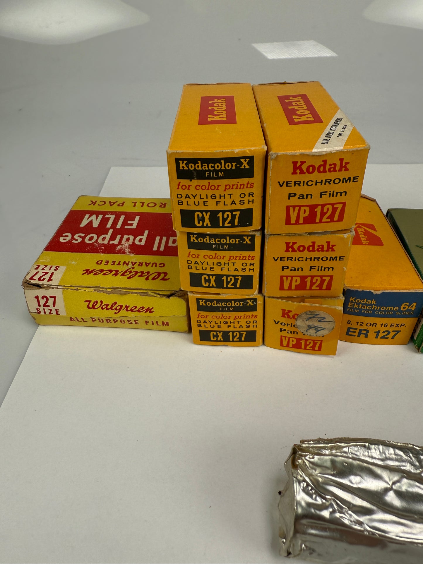 127 film lot 17 rolls Kodak, Agfa, Verichrome, etc