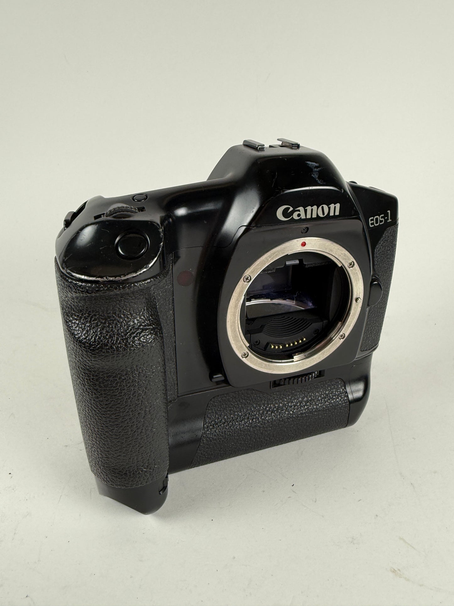 Canon EOS-1 HS 35mm SLR Film Camera Black Body BP-E1