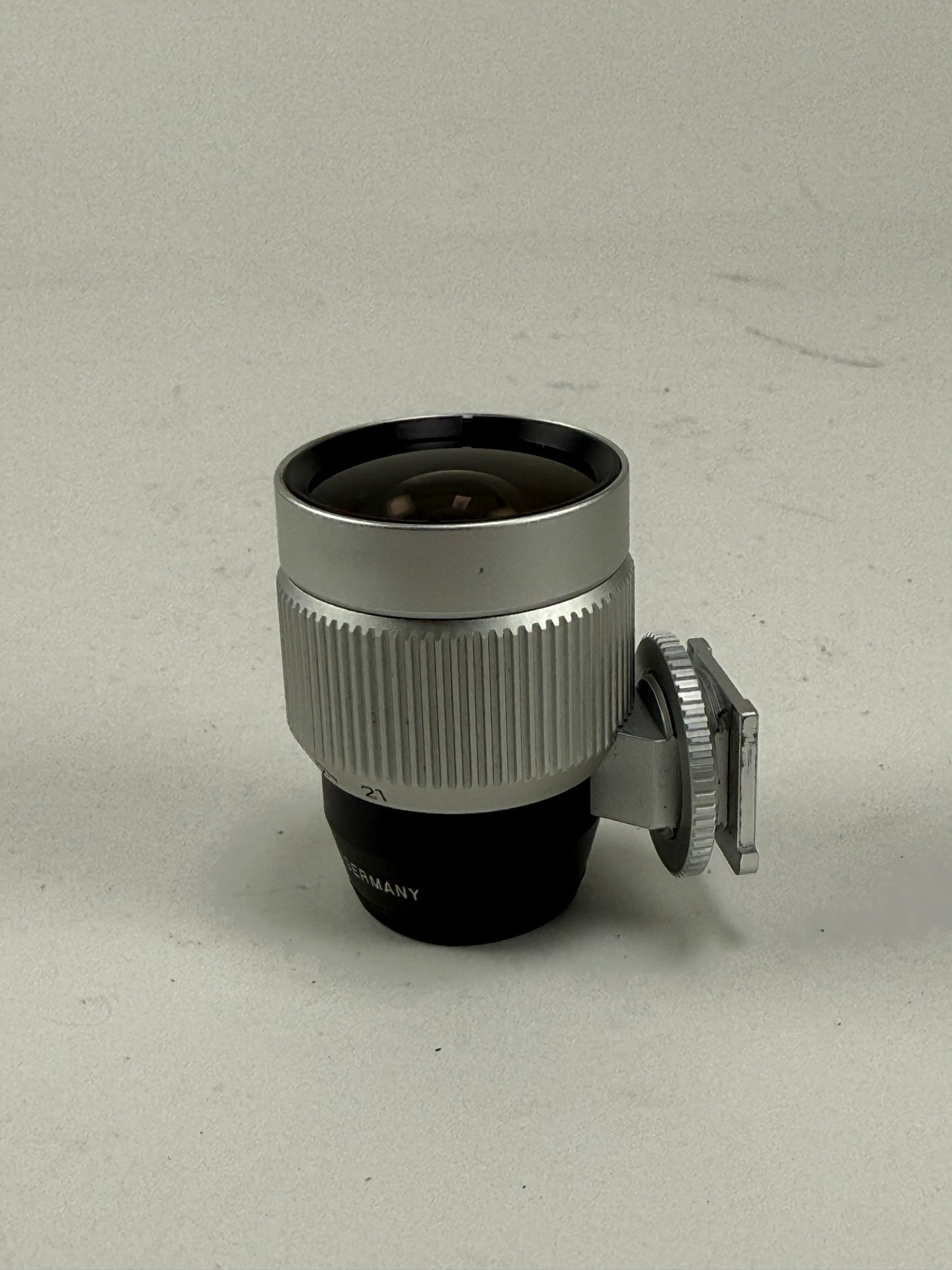 Leica 21mm 24mm 28mm Vario Viewfinder 12014, Silver, 21-24-28mm, Shoe Mount