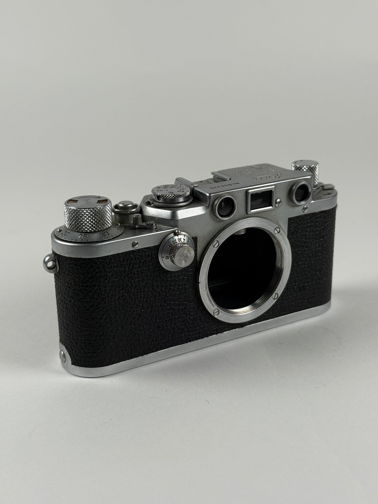 Leica IIIF black Dial Rangefinder 35mm Film Camera