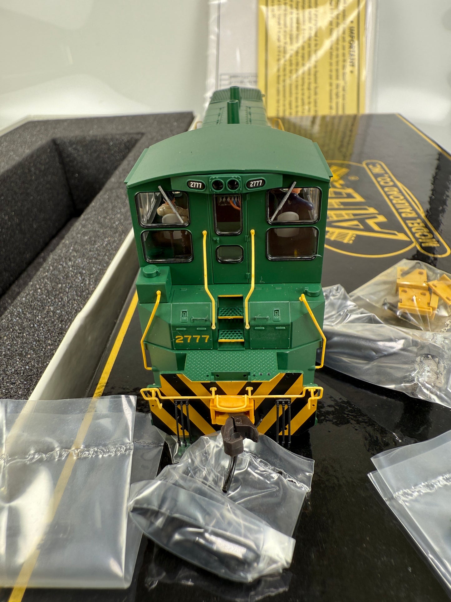 ATLAS master gold 9425 RDG reading MP-15DC Diesel 2777 locomotive w/ DCC & Sound