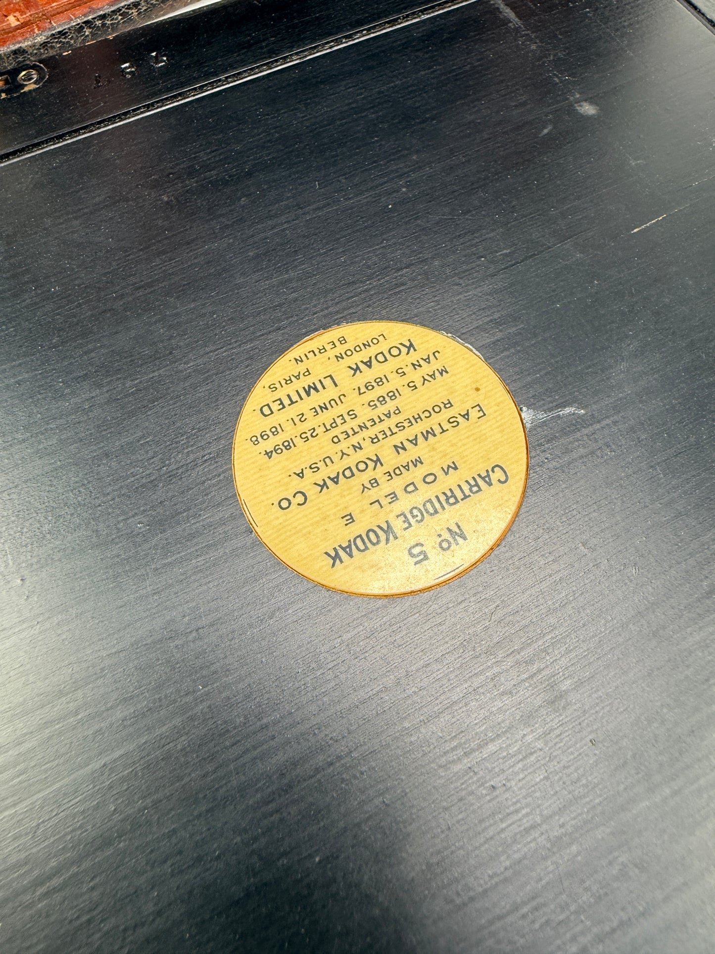 NO 5 CARTRIDGE KODAK BOX CAMERA